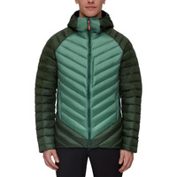 Veste verte à capuche pour l'extérieur avec design de haute qualité OEM vente en gros chaud matelassé personnalisé pour hommes