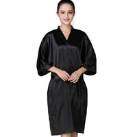 Vente flash : Robe kimono personnalisée avec logo imprimé et brodé, robe de salon de beauté en soie douce personnalisée, unisexe, pour spa, barbier, coiffeur