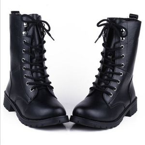 חדש סגנון מראה עליון עבה בלעדי בוהן עגול נשים קרסול מגפי צד שרוכים שמנמן נעלי העקב קצרות עבור גבירותיי - Product Image 2