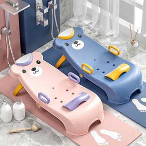 Silla de lavado de cabello plegable de plástico para niños, reclinable, en rosa y azul. - Product Image 1
