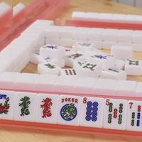 Jeu de Mahjong américain de luxe personnalisé en acrylique rose, 166 pièces, avec table de jeu portable