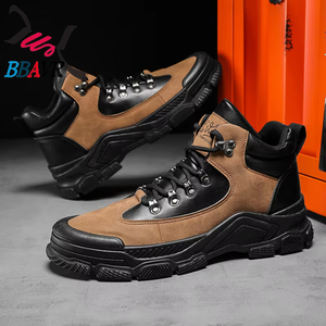 Chaussures hautes d'automne et d'hiver, bottes Martin, bottes rétro de style britannique, bottes de travail - Product Image 1