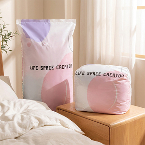 Sacchi <span class=keywords><strong>Sottovuoto</strong></span> Jumbo a Cubo per Compressione, Senza Pompa, Design <span class=keywords><strong>Salvaspazio</strong></span> al 80% per Vestiti e Biancheria da Letto - Product Image 5