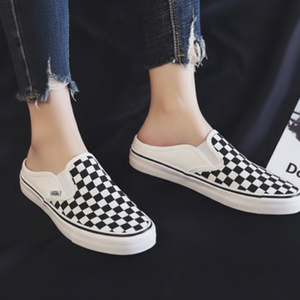 Sneakers sportive da donna Mule per ciabatte comode Sneakers sportive con stampa a quadri ZG - Product Image 1