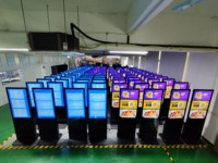 Kiosque publicitaire vertical LCD VETO 32 43 49 55 65 75 86 pouces avec écran tactile, signalisation numérique pour les magasins de détail, les métros, les aéroports
