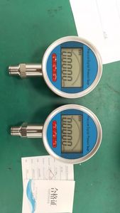 उच्च परिशुद्धता 60mpa दबाव गेज स्टेनलेस स्टील मामले नए उत्पाद ग्लास 0.2% fs - Product Image 3