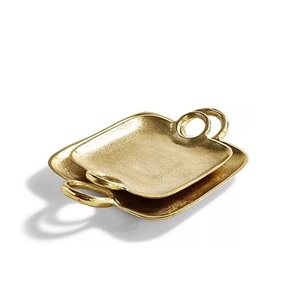 Aluminum Silver Plated Serving Tray With Sleek Design For Modern Kitchen And Dining Setup - Product Image 6