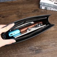 Tas Clutch Pria Tekstur Imitasi Kulit Buaya Matte Kapasitas Besar Tas Tangan Bisnis Portabel Model Amplop