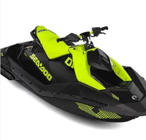 Bateau à moteur Sea-Doo Bombardier 90HP authentique, BRP Spark Trixx - Product Image 1
