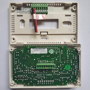 Controlador de Temperatura Digital Honeywell T9275A1002 con Pantalla LCD, Control DDC, Automatización de Edificios HVAC - Product Image 1
