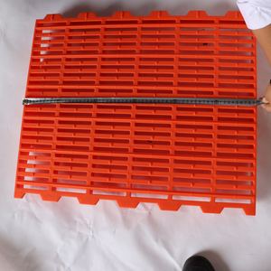 Plancher en plastique <span class=keywords><strong>de</strong></span> lamelle <span class=keywords><strong>de</strong></span> ferme porcine Offres Spéciales JUXIN pour l'équipement <span class=keywords><strong>de</strong></span> bétail <span class=keywords><strong>de</strong></span> porc - Product Image 6