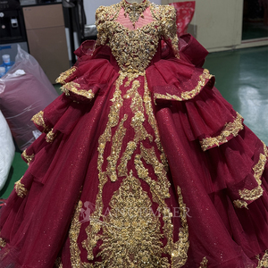 Vestido de Quinceañera Rojo y Dorado con Flores, Vestidos de 15 Años con Lentejuelas, Cuentas y Encaje, Vestido de Fiesta Xs202 - Product Image 3