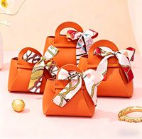 Caja de Dulces para Boda en Forma de Bolso de Cuero PU Ecológico y Duradero, con Lazo de Seda y Logotipo Personalizado, Marca EQ3083, para Recuerdos de Fiesta