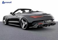 Mercedes Benz SL63 SL43 améliorée avec des aérations avant en fibre de carbone sèche de style B, un lèvre avant, des jupes latérales, un lèvre arrière et un spoiler arrière.