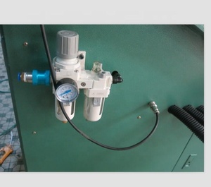 Machine de taraudage de tuyaux entièrement automatique certifiée CE par le fabricant - Product Image 6