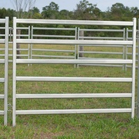 Panneau de clôture robuste en acier galvanisé pour bétail, idéal pour ranchs et fermes, avec conception portable et durable