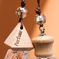 Bouteille de parfum de voiture réutilisable en gros bouchon en bois couleur corde couvercle en bois bouteille d'aromathérapie de voiture bouchon en bois