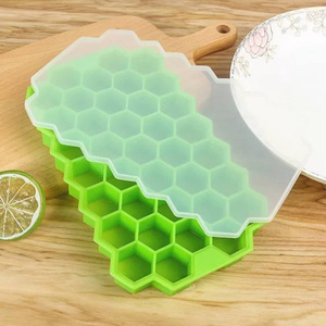 Bac à glaçons empilable en silicone alimentaire alvéolé, fonction sorbetière, écologique, facile à démouler, réutilisable, 37 cavités - Product Image 4