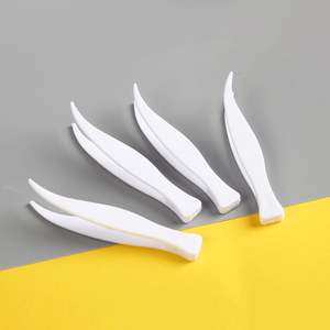 70mm Plastic White Tweezer 7cm <strong>Makeup</strong> <strong>Tools</strong> Eyelashes Tweezers Holder Eyelash Application <strong>Tools</strong> - Product Image 1