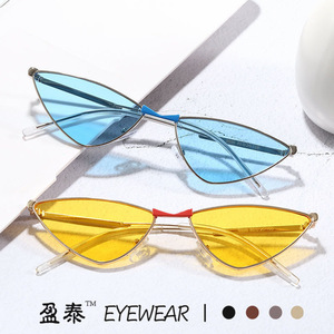 แว่นตา แว่นกันแดดทรงแคทอาย กรอบโลหะ UV400 แว่นกันแดดผู้หญิง คลาส 2 เลนส์พีซี สีทอง - Product Image 1