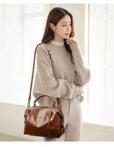 New Fashion Crossbody Bag Large Capacity Shoulder Bag Soft PU Leather Women's Handbag Designer Senior Luxury Crossbody Bag - Product Image 2