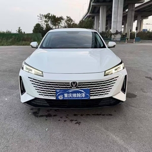 Changan <span class=keywords><strong>Lamore</strong></span> 2023 1.5T GDI Cambio Automatico DCT a 7 Velocità Guida a Sinistra Interni Scuri Pneumatici R17 Berlina 5 Posti Velocità Massima 200KM/H - Product Image 4