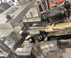 Alta velocidad China Manual Corea formación automática Placa de papel café té taza de papel que hace <span class=keywords><strong>la</strong></span> máquina precio - Product Image 4