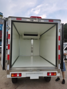 Camionnette électrique compacte DFSK d'occasion, modèle EC31 2023, 300 km par charge, avec caisse réfrigérée/cargo/plat - Product Image 5