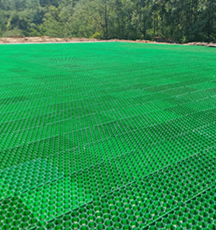 Grilles alvéolaires industrielles en HDPE et PP <span class=keywords><strong>pour</strong></span> piste d'équitation, sol d'écurie, renforcement de voie d'accès, jardin, pelouse, zones de stationnement et drainage - Product Image 6