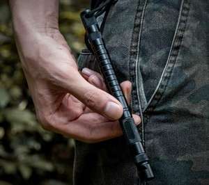 Stylo tactique multifonctionnel en acier tungstène et alliage d'aluminium, portable, pour l'extérieur, avec sifflet - Product Image 2