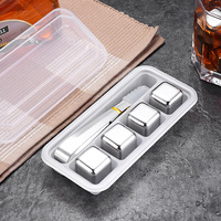 Glaçons réutilisables en acier inoxydable pour boissons Pierres à whisky en métal avec pince pour liqueurs Vin Boisson ou soda