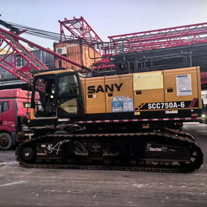 Grúa de Orugas Usada Sany SCC750 de 75 Toneladas a Precio Muy Económico con Pluma Articulada Lista para Trabajar - Product Image 1
