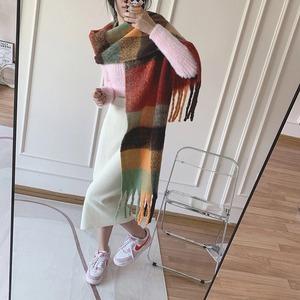Automne et hiver nouvelle écharpe à carreaux européenne et américaine personnalisée mode féminine couleur contrastante écharpe châle épaissi chaud