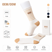 Chaussettes mi-mollet en jacquard de coton mélangé haute élasticité, idéales pour le printemps, le fitness quotidien, le jogging, antibactériennes, avec logo sur le bord.