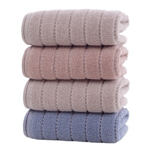 Toalla Facial de Algodón Puro Kim Ryan, 34x74cm, Tejido Jacquard, Diseño de Hojas Bordadas, Uso Doméstico - Product Image 5