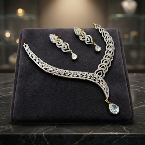 Ensemble collier et boucles d'oreilles en zircon pour femme, bijoux de mariage et de fête, alliage indien Kanhai Jewels 50112 - Product Image 3
