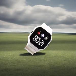 Montre numérique étanche, électronique pour les sports étudiants - Product Image 1