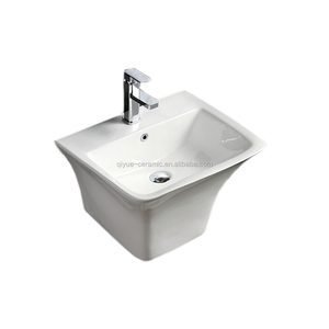 Lavabo Sospeso da Bagno Monoblocco Quadrato in Porcellana - Product Image 1