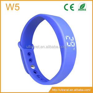 W5P มัลติฟังก์ชั่น USB LED สร้อยข้อมืออัจฉริยะ 3D เครื่องนับก้าวและเครื่องวัดการนอนหลับและเครื่องนับแคลอรี่สีดำเครื่องนับแคลอรี่ - Product Image 4