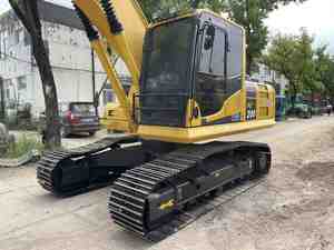 รถขุดตีนตะขาบ Komatsu PC200-8 มือสอง ประสิทธิภาพสูง ใช้งานน้อย ราคาคุ้มค่า น้ำหนัก 20 ตัน เครื่องยนต์ เกียร์ ปั๊ม มอเตอร์ รับประกันหลังการขาย 1 ปี - Product Image 3