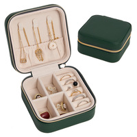 Boîte de boucles d'oreilles Offre Spéciale avec logo personnalisé pour femmes et filles Boîtes à bijoux portables en cuir PU Petites boîtes à bijoux de voyage OEM