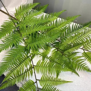 Foglia di Felce Artificiale a Ramo Singolo in Plastica Ecologica, 130-180cm, per Composizioni Floreali e Decorazioni Paesaggistiche - Product Image 3