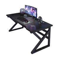 Bureau d'ordinateur, bureau simple, table d'e-sport, chaise, bureau à domicile, bureau d'étude pour étudiants, surface de bureau moderne et simple