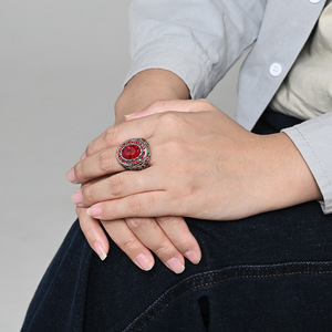 Anillos Vintage de Acero de Titanio con Piedras Preciosas, Engaste de Bisel con Piedras Rojas, Azules, Verdes y Negras, Joyería de Moda Unisex, Regalo - Product Image 2