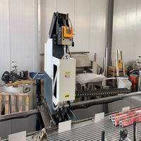 Machine de soudure d'angle CNC entièrement automatique à 12 axes pour fenêtres et portes en PVC/UPVC, pour le jointement des cadres de portes et fenêtres