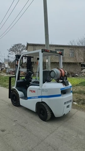 Perfect Condition <strong>TCM</strong> FD30 Gasoline <strong>Forklift</strong> 3 <strong>Tons</strong> Japan Origin <strong>Used</strong> for Farms with Core Components Included - Product Image 5