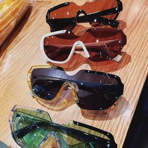 Gafas de Sol Steampunk Coloridas Vintage de Moda 2022 para Hombre y Mujer, Montura Media con Lente de Una Pieza - Product Image 4