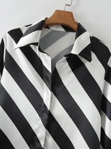 <strong>Black</strong> <strong>and</strong> <strong>White</strong> Color <strong>Long</strong> <strong>Sleeve</strong> Buttons up <strong>Striped</strong> Print Turn Down Collar Casual <strong>Tops</strong> for Ladies - Product Image 3