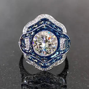 Anello con Diamante A054 in Oro Bianco, Taglio Brillante Rotondo, Diamante Naturale Colore D, Gioiello da Donna per Fidanzamento - Product Image 1