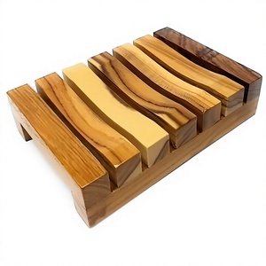 Porte-savon en bois naturel artisanal de qualité supérieure, design à drainage facile, imperméable, écologique pour salles de bain de luxe et spas - Product Image 1